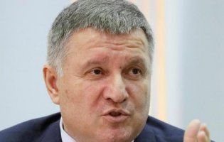 Ситуація на Донбасі: Аваков запропонував прийняти закон про колаборантів