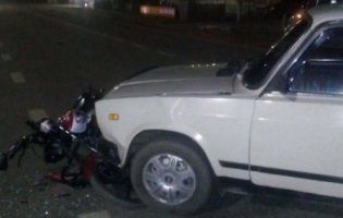 На Волині автомобіль збив мотоцикліста (фото)