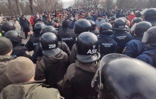 Хто й навіщо розкручує «антикоронавірусні бунти» в Україні (сценарій)