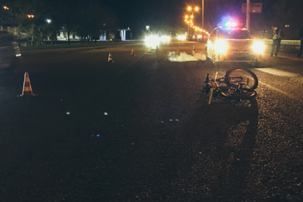 На проспекті Слобожанському машина збила велосипедиста