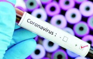 В інфікованого коронавірусом жителя Чернівців підозрюють пневмонію