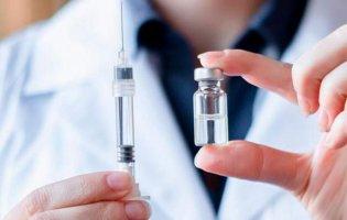 В Ухані вакцину проти коронавірусу випробовують на добровольцях