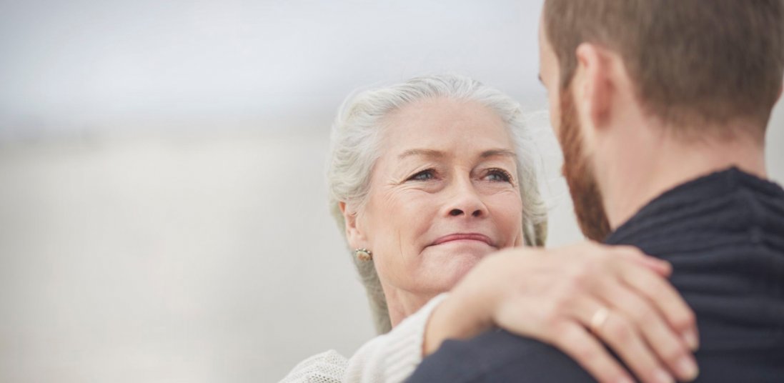 Покинуту дитину зустріла через десятки років