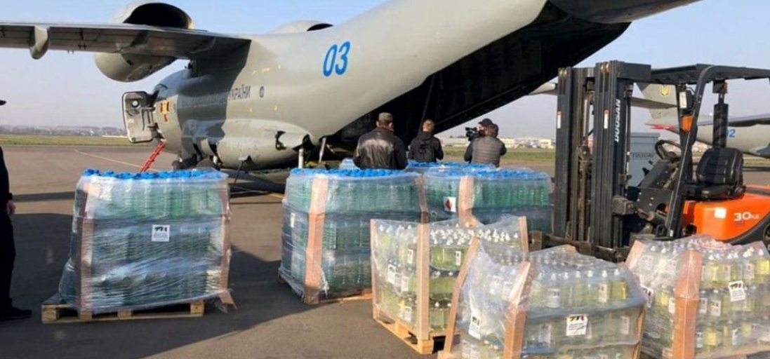 До Італії полетів український літак з гуманітарною допомогою