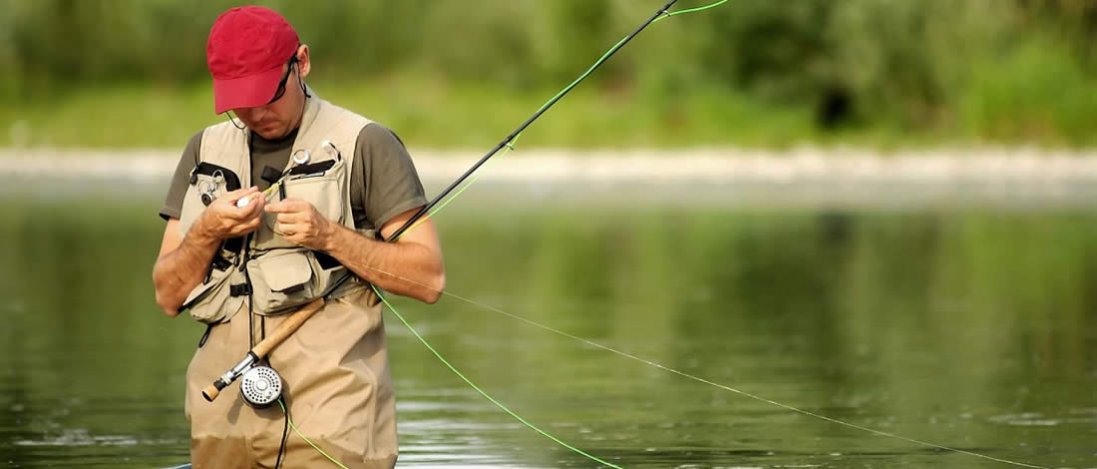 Як вибрати костюм на риболовлю