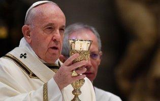 Папа Римський назвав шотландське віскі «справжньою святою водою»