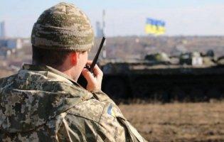 На Донбасі троє українських воїнів поранено внаслідок обстрілів