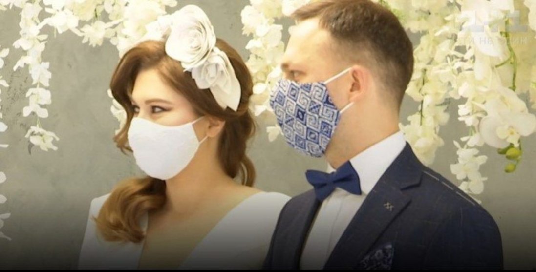 У Львові відгуляли перше українське весілля онлайн