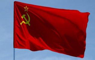 На Одещині чоловік вивісив на будинку радянський прапор