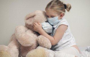 Коронавірус у дітей: чому вони рідше хворіють і легше переносять