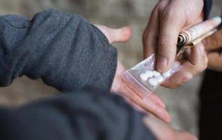 В Любомлі затримали наркоторговців: знайшли наркотики та зброю