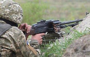 На Донбасі внаслідок ворожих обстрілів троє українських бійців поранено