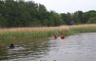 У Польщі в озері загинули двоє українців, що попливли на закупи