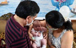 У Києві батьки-іноземці забрали немовлят, народжених від сурогатних матерів