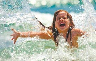 20 червня: чому сьогодні можна сміливо купатися у водоймах