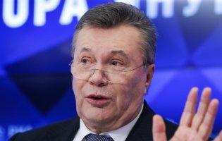 Януковичу повідомили про підозру в держзраді