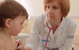 Карантин в Україні: чи потрібен медогляд школярам