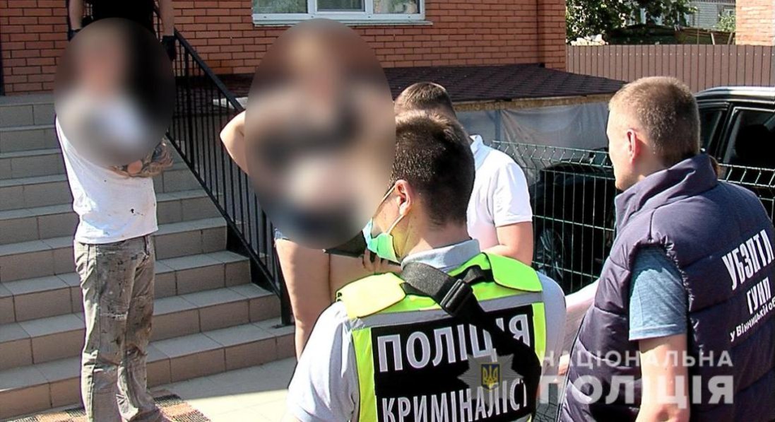 На Вінниччині затримали подружжя, яке продавало дитячу порнопродукцію