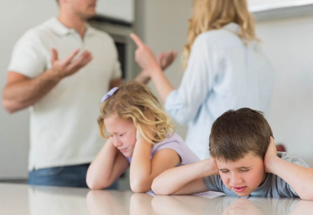 Як правильно говорити з дитиною про розлучення