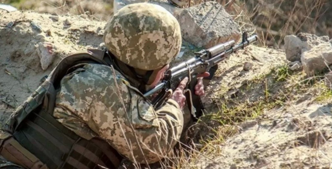 Бойовики менше стріляли лише в день візиту Зеленського на Донбас