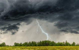 В Україну насувається шторм. Які регіони в зоні ризику?