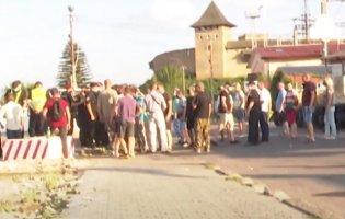 Сутички на Старому ринку Луцька: муніципали написали в поліцію заяви про напад