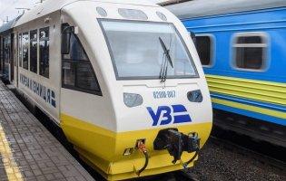 Бунт у потязі: у Тернополі пасажири силоміць зупинили поїзд