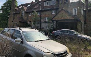Розкішна знахідка: фото покинутого маєтку з купами елітних речей та автомобілями Bentley та Lexus