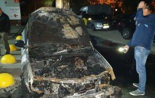 Підпал авто «Схем»: повідомляють про спалах від стороннього джерела