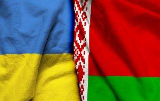 Україна викликає посла з Білорусі