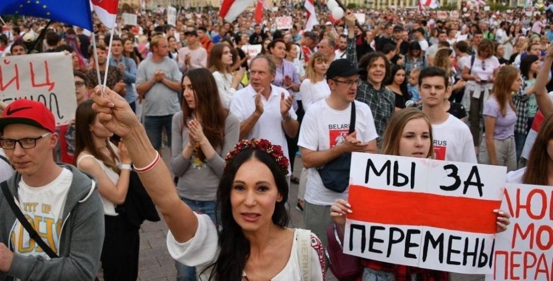 Білоруси бояться розправи і втікають у Литву