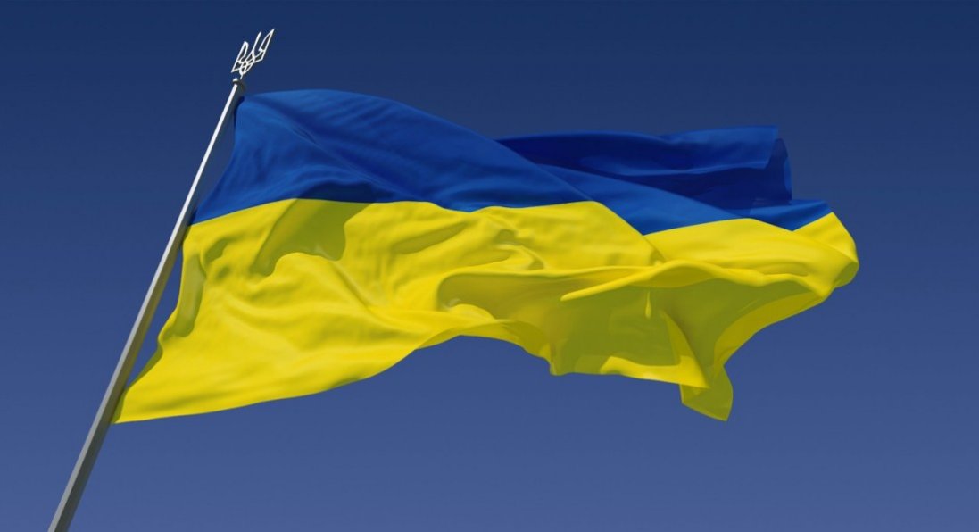 У Києві порвався найбільший стяг України