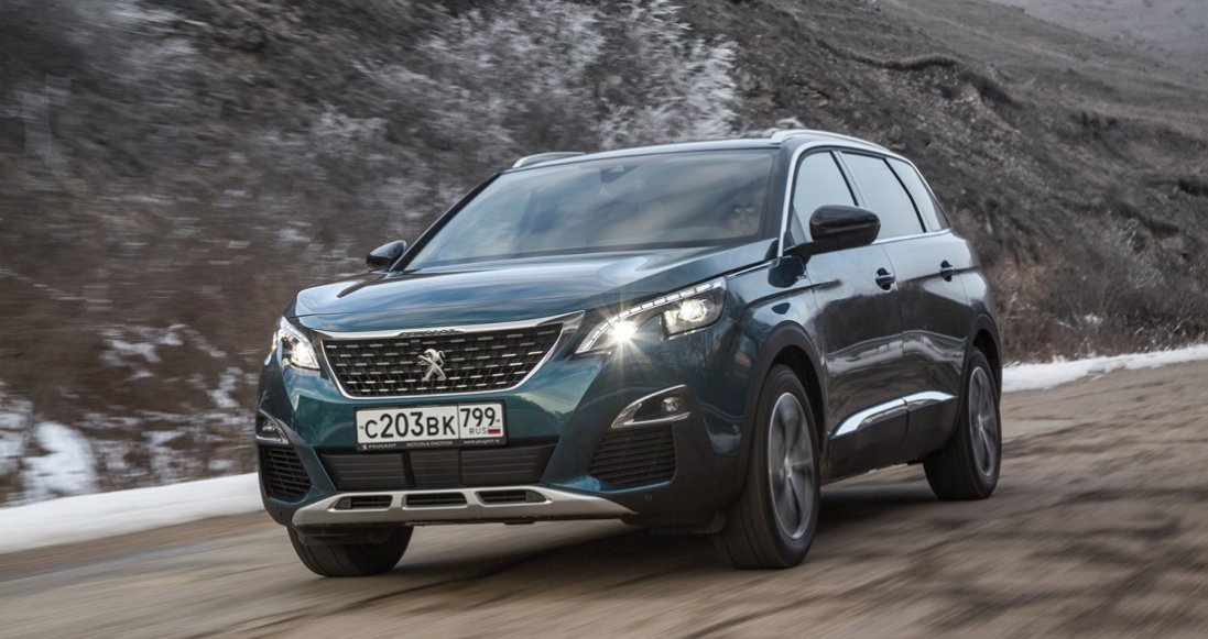 Peugeot показав новий сімейний кросовер