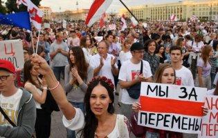 Протести в Білорусі: на Марші жінок - перші затримання