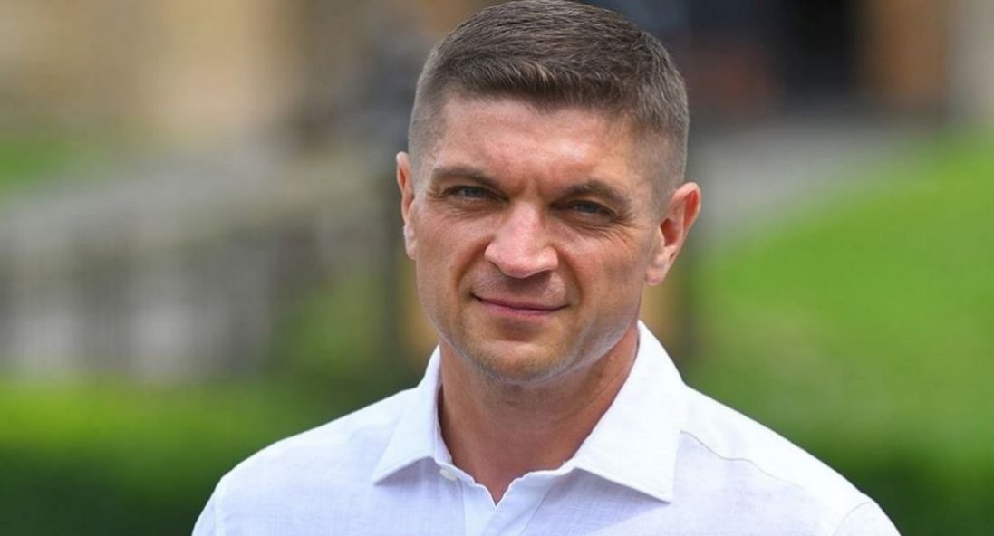 «Слуги народу» яскраво привітали лучан з Днем міста