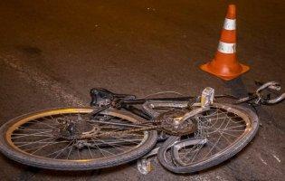 На Волині велосипедист в'їхав в бетонну електроопору: він помер