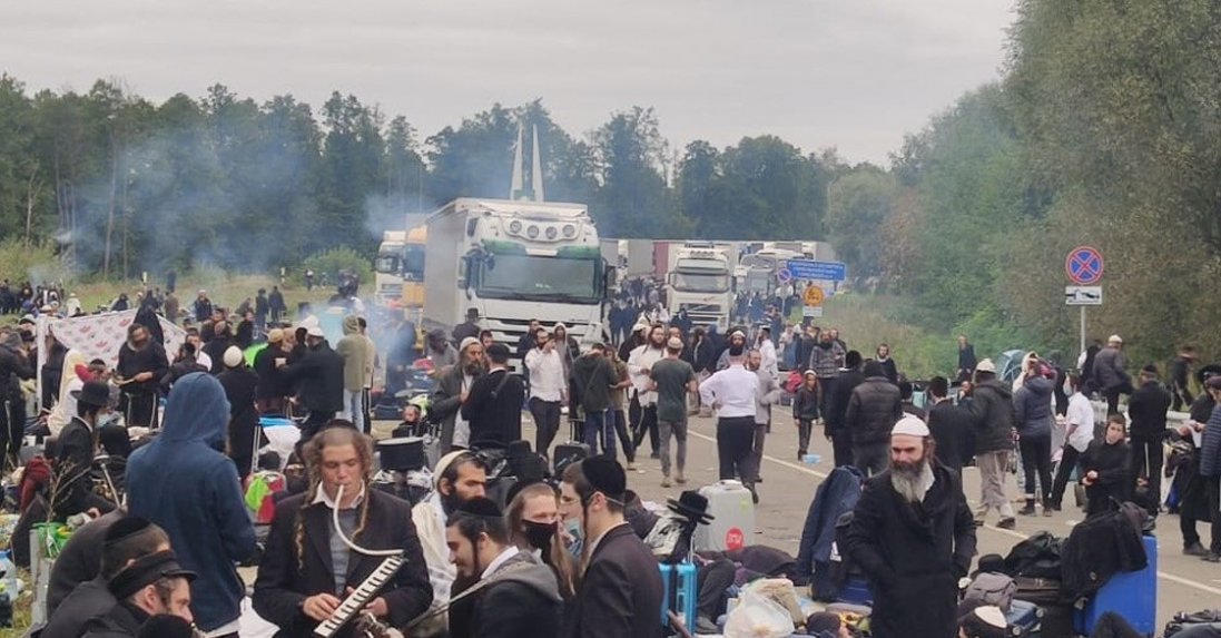 Ізраїль звернувся до України з проханням пропустити хасидів-паломників