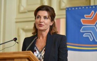 Дружина Порошенка поведе «Євросолідарність» на виборах у Київраду