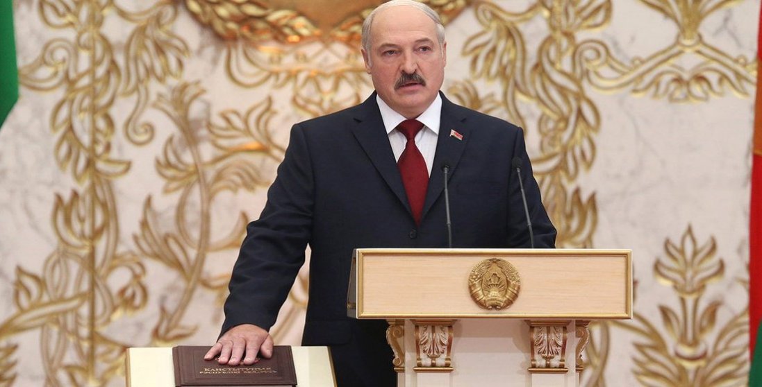 Лукашенко знову став президентом: інавгурація пройшла таємно