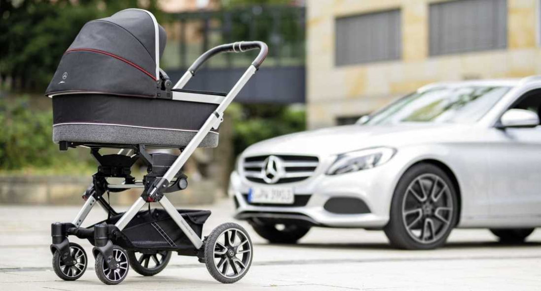 У Mercedes-Benz випускають дитячі коляски