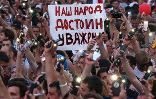 Протести у Білорусі: силовики витягують людей з їхніх квартир