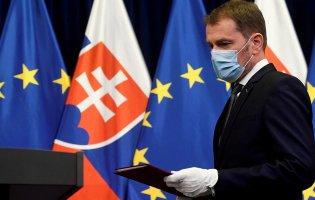 Словаччина планує зробити тести на коронавірус усім дорослим