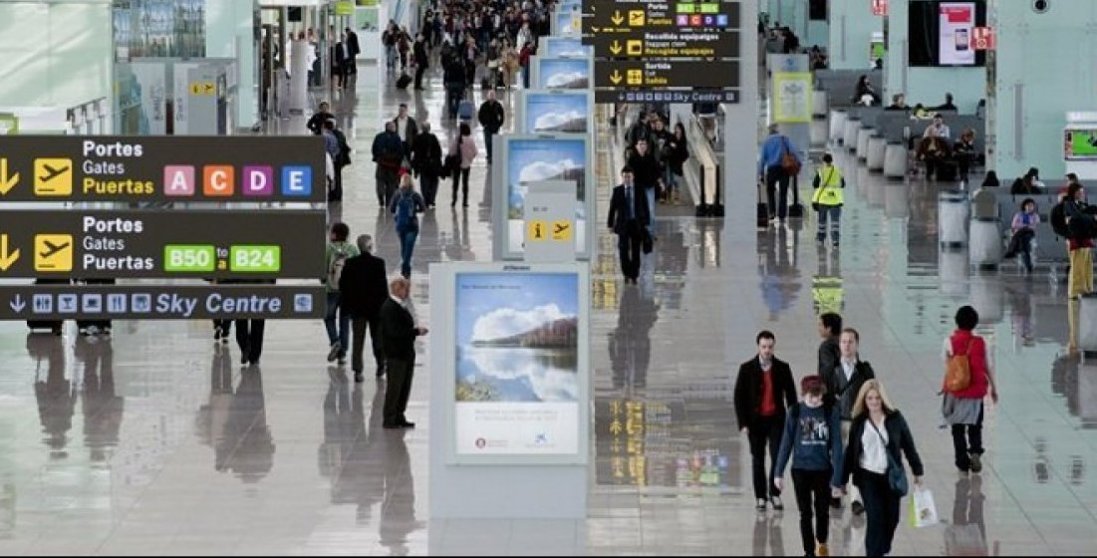 Майже 200 аеропортів Європи хочуть закрити через коронакризу