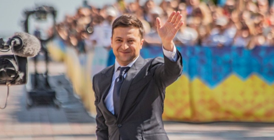 Ukraine NOW: Зеленський запустив новий флешмоб про любов до України