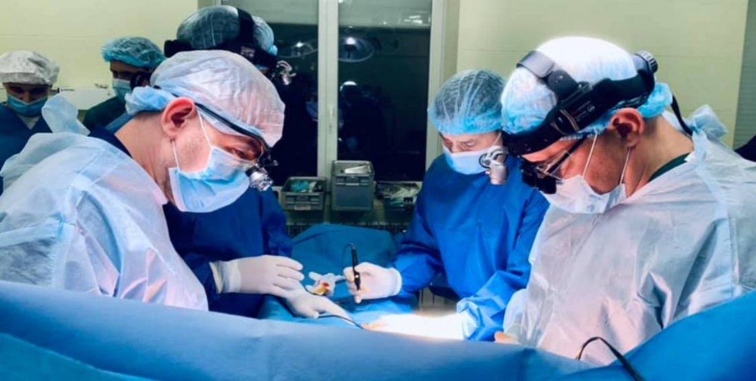 У Львові лікарі пересадили серце і нирки: три людини житимуть завдяки одному донору