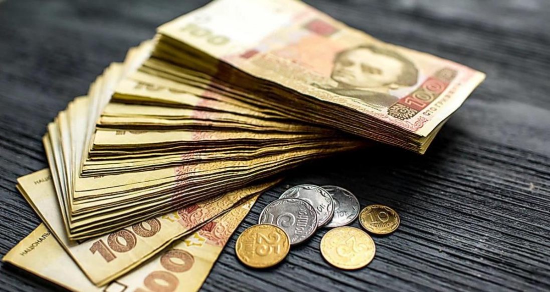 Скільки в України витратили коштів з COVID-фонду