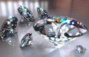У «Борисполі» кияни в спідній білизні хотіли пронести діаманти