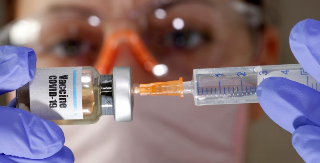 Назвали ймовірну дату старту вакцинації в Україні