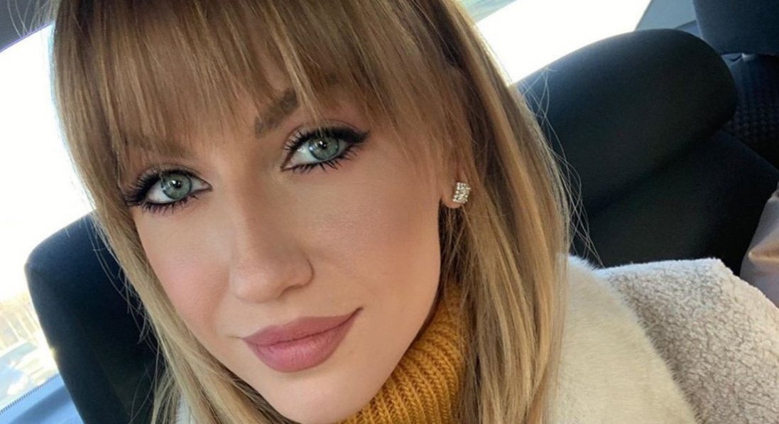 Леся Нікітюк опублікувала фото у прозорому бюстгалтері