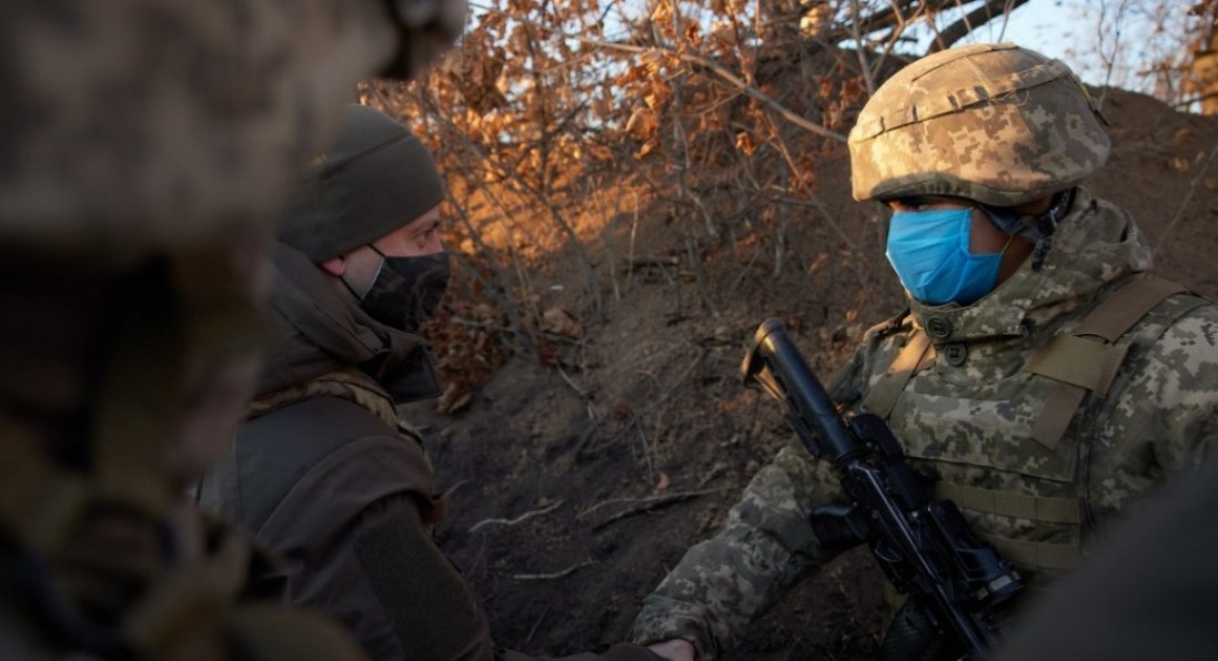 Загибель військових: Зеленський відправив на Донбас міністра оборони та головнокомандуючого ЗСУ